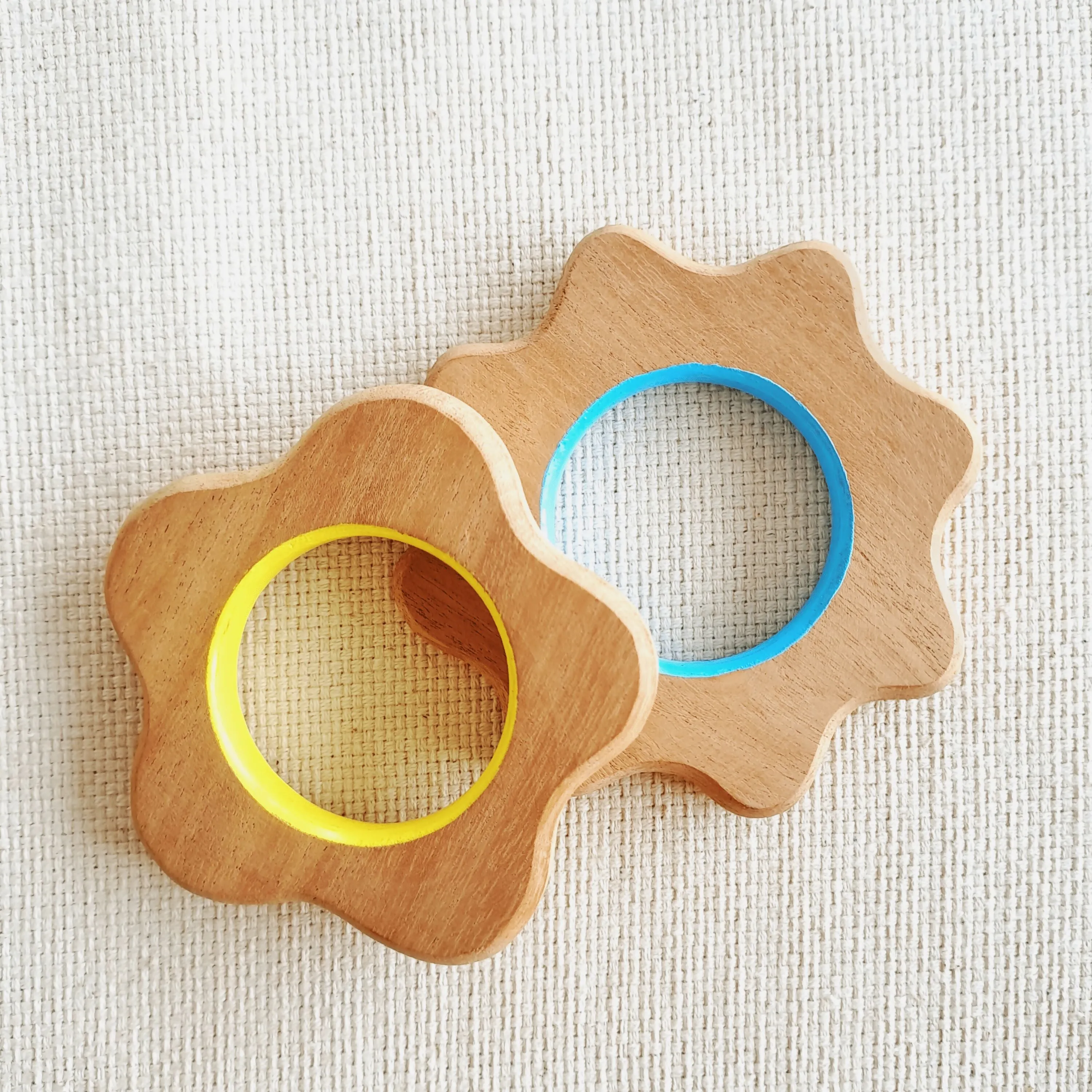 BABYCOV Cute Flower Shape Natural Neem Wood Teethers for Babies | Natural and Safe | Goodness of Organic Neem Wood | Both Chewing and Grasping Toy | Set of 2 (Age 4  Months)