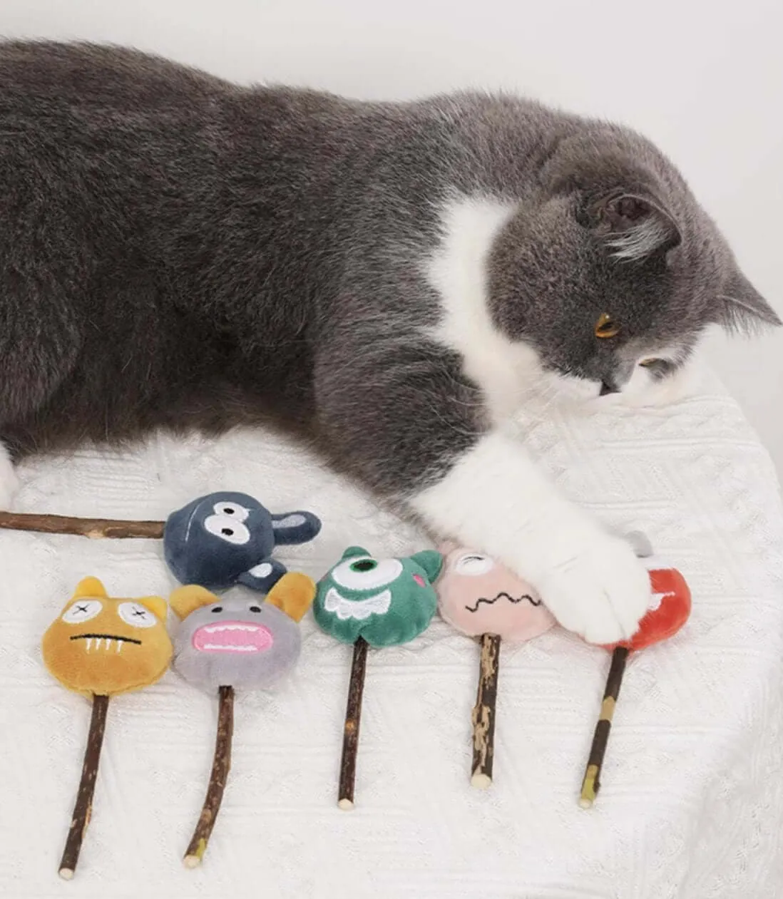 Cartoon Soft Catnip Chew Toys with Silvervine Stick for Indoor Cats Interactive & Dental Health