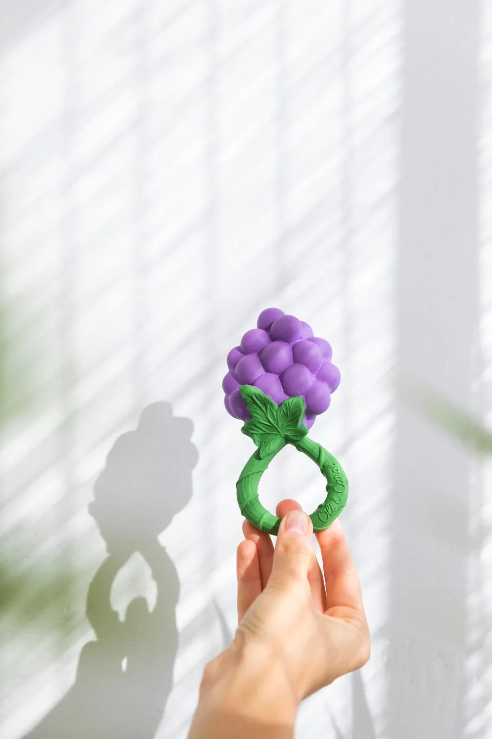 Oli & Carol Grape Rattle Teether