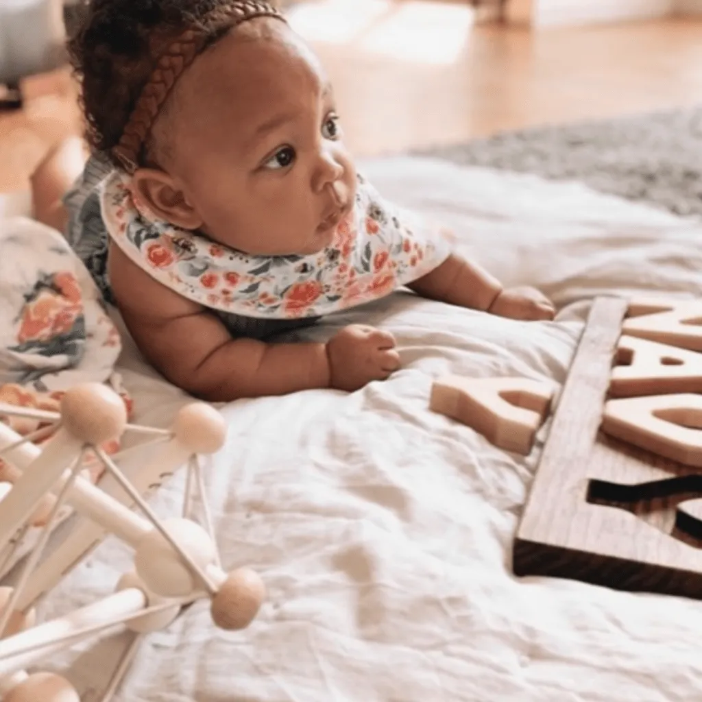 Skwish wooden rattle and teether